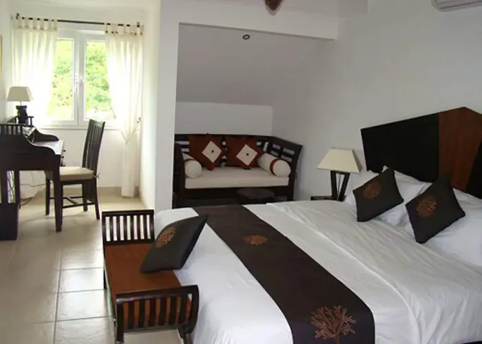 Hanneman Hotel 3*